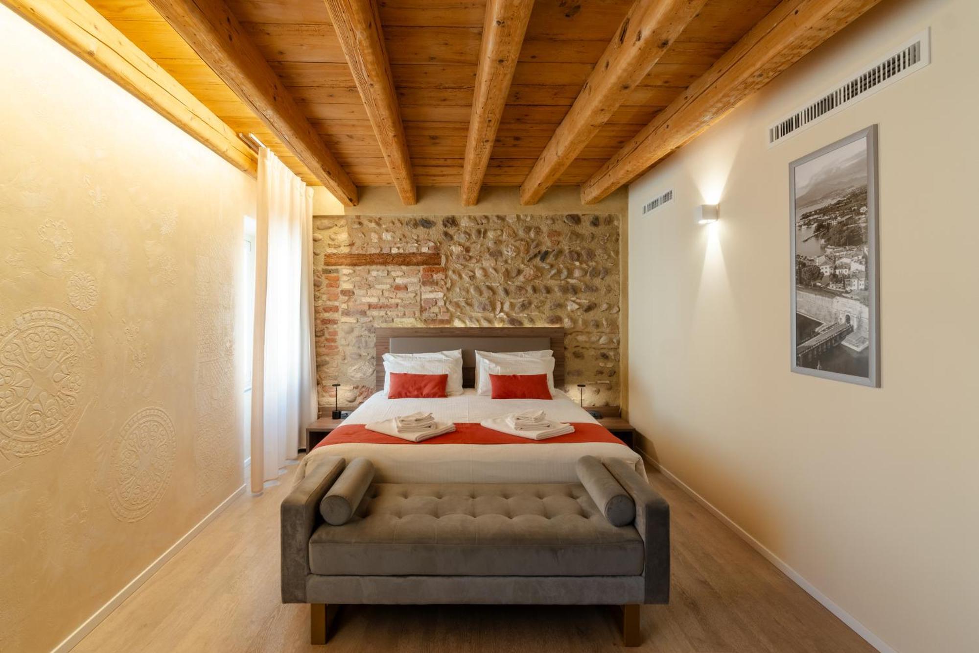 La Casa In Paese Hotell Peschiera del Garda Eksteriør bilde