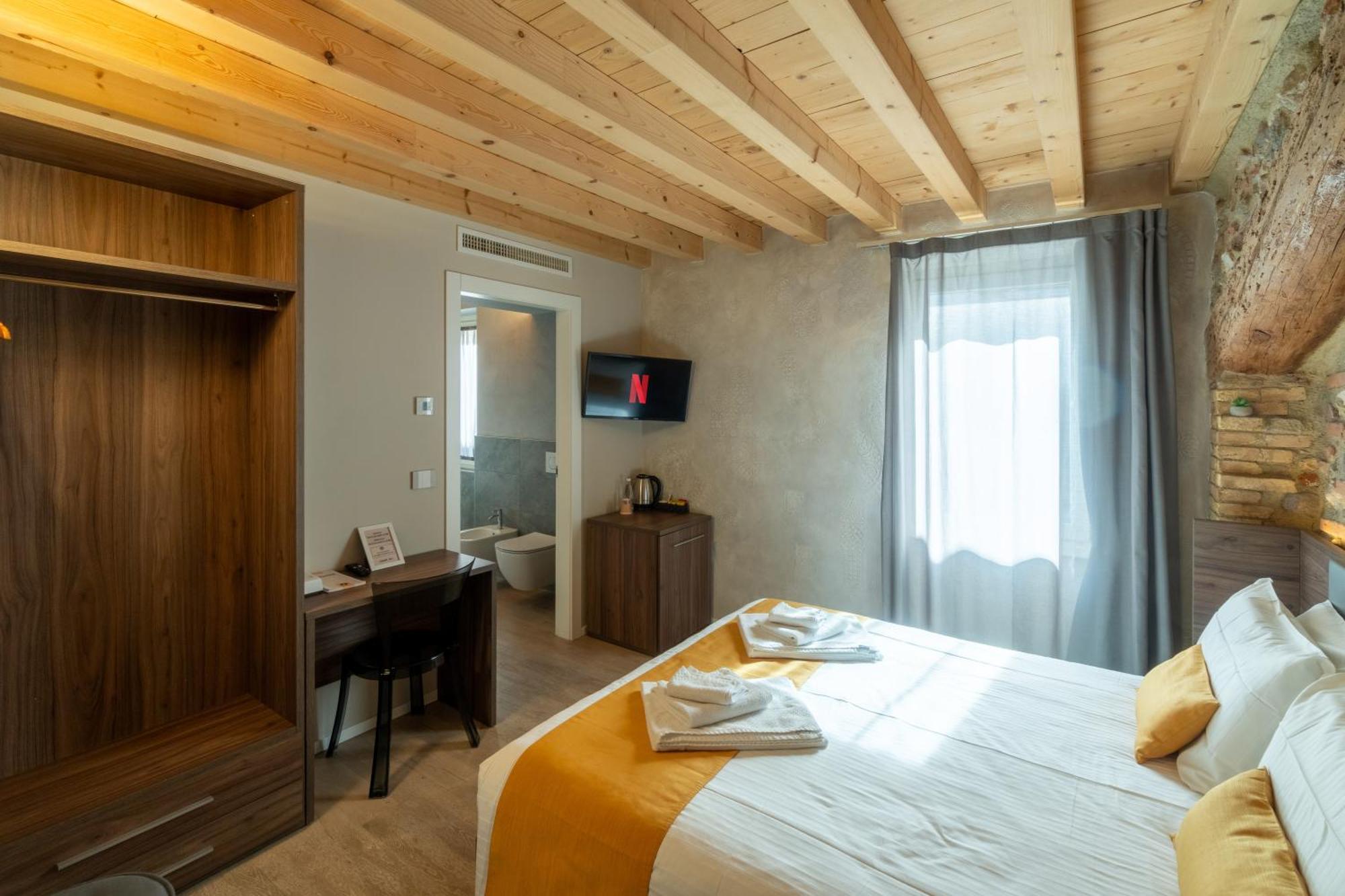 La Casa In Paese Hotell Peschiera del Garda Eksteriør bilde
